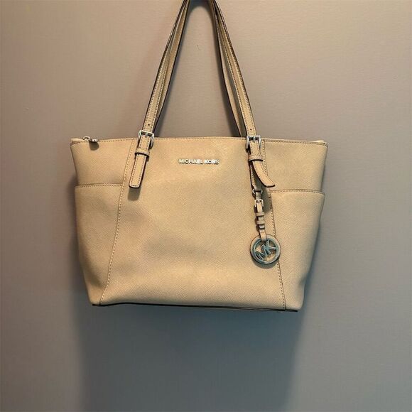 Michael Kors Women's Gray Leather Shoulder Bag Dual Handles - Picture 1 of 12